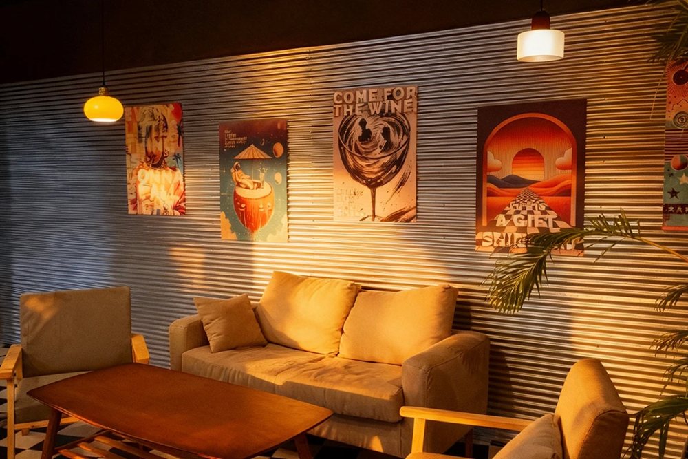 The evening atmosphere at Shine On restaurant, Chiang Mai