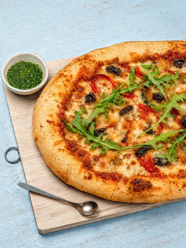 Red Balkan pizza