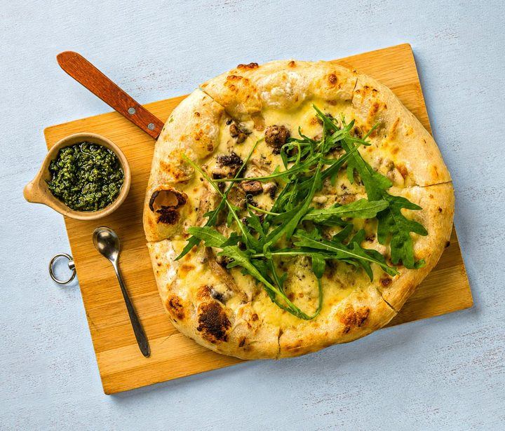 White truffle pizza at Shine On, Chiang Mai